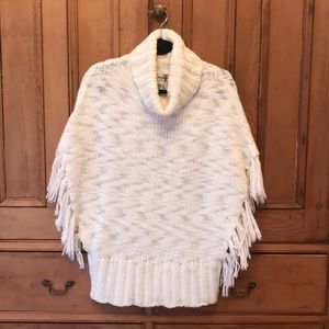 Oversized Turtle Neck with Fringe